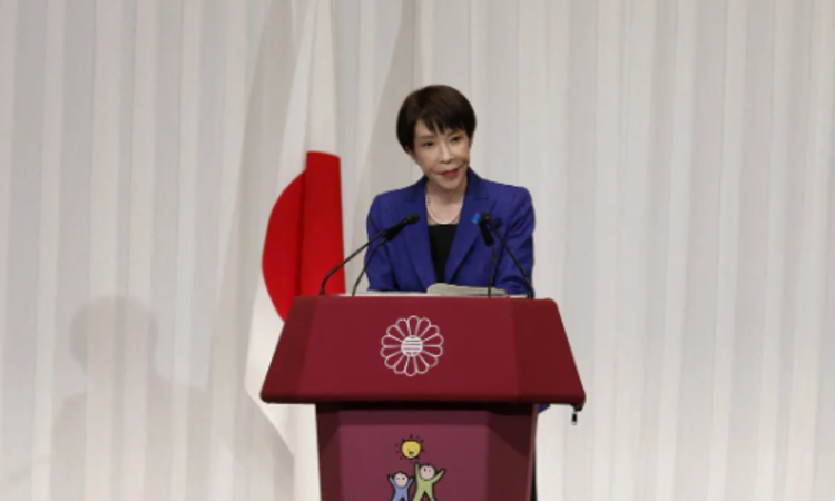 NYT “다카이치, 자민당을 심연에서 구출”…日 총선 316석 대승 분석